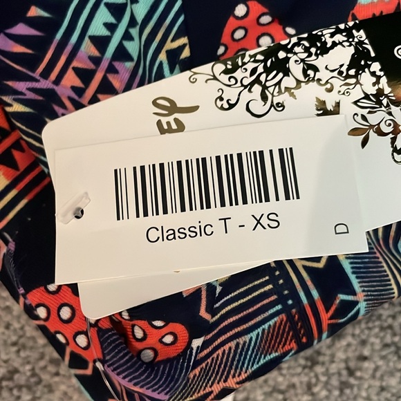 LuLa Roe - DISNEY Collection Classic T - Picture 4 of 4